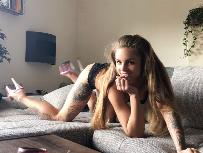 Arya_LaRoca Porno Video: Bitte schwänger mich!! (Uncut/ real orgasmus)