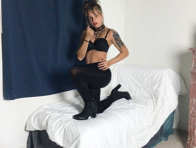 Arya_LaRoca Porno Video: Erziehung zum wi**sskla*en